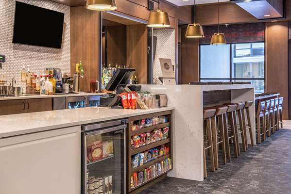 Restaurant - DoubleTree by Hilton East Lafayette - I-65, Exit 172