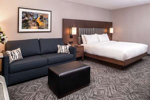  - DoubleTree by Hilton East Lafayette - I-65, Exit 172