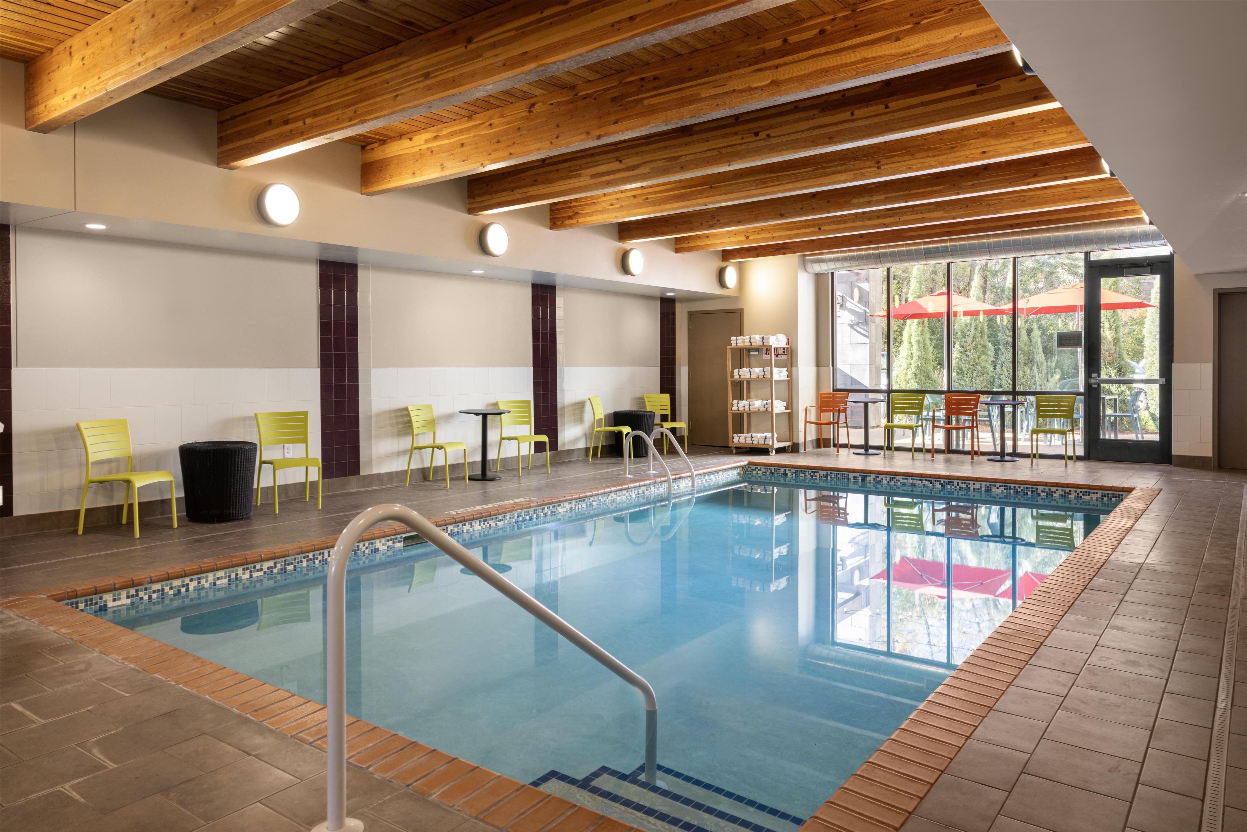Pool | Home2 Suites by Hilton Minneapolis-Eden Prairie