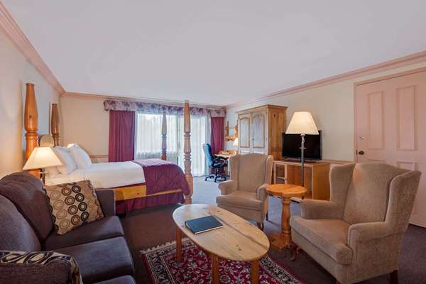  - Ramada Hotel Pinewood Park Resort North Bay