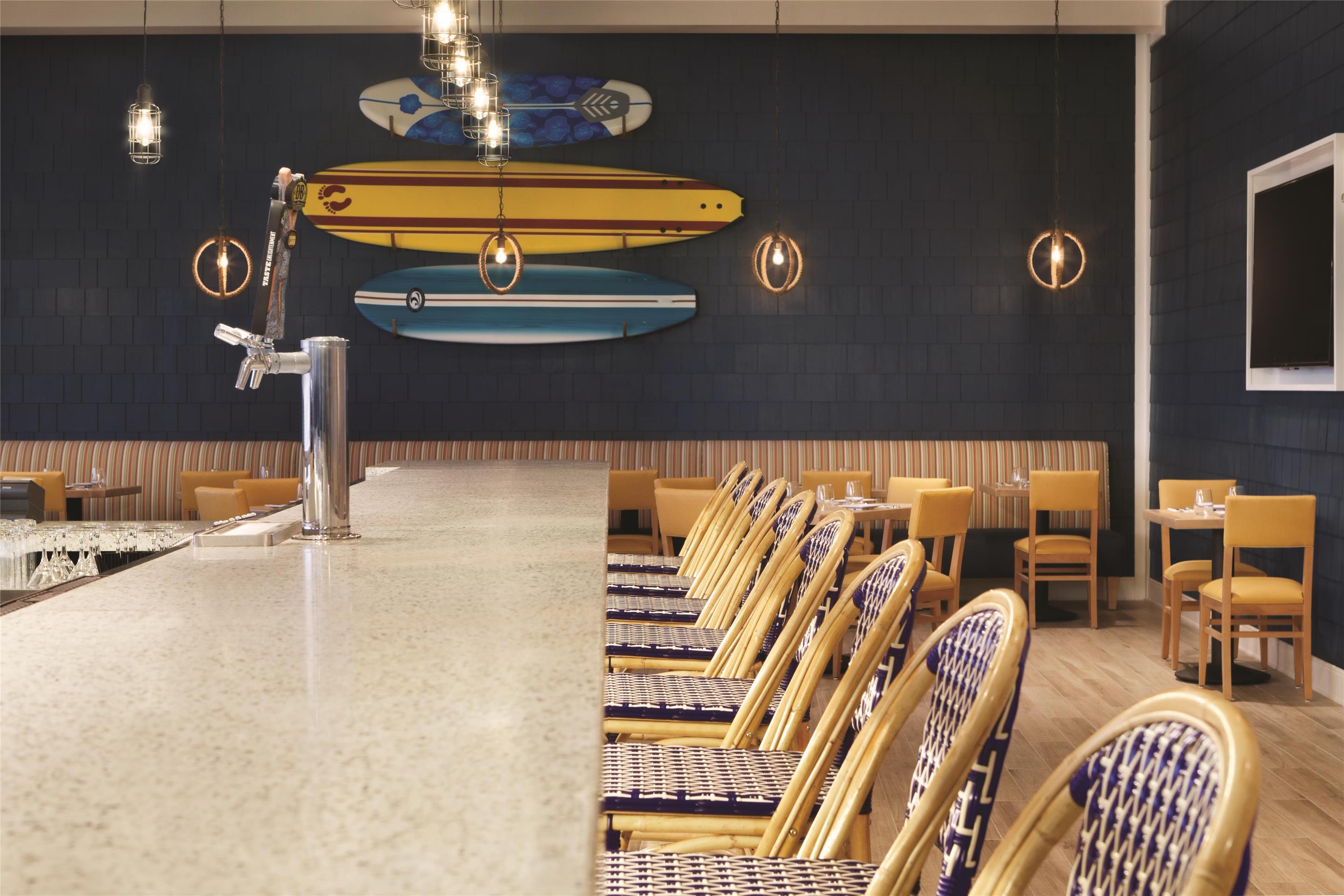 Restaurant | Hyatt House Virginia Beach / Oceanfront