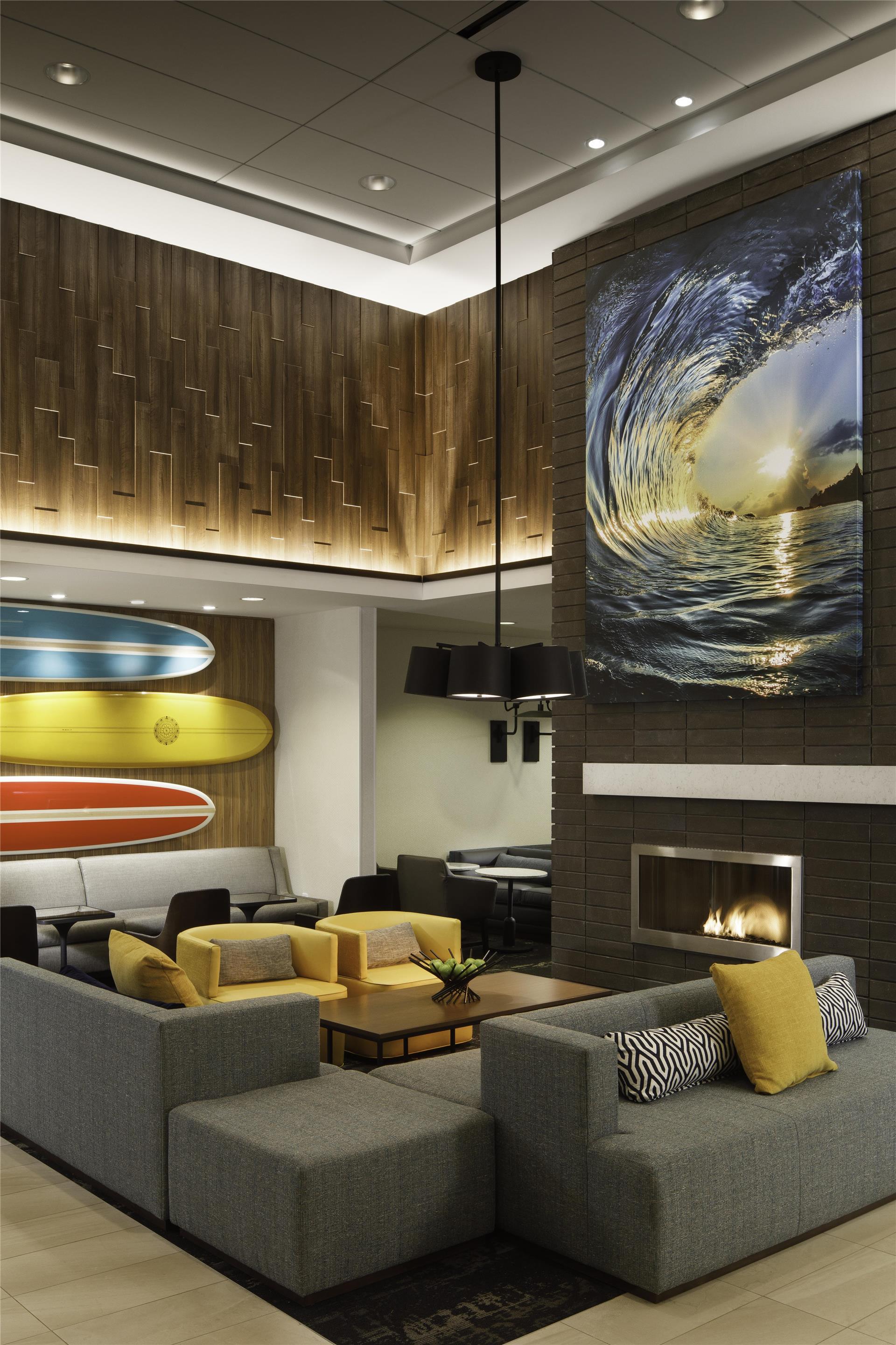 Lobby | Hyatt Place Santa Cruz