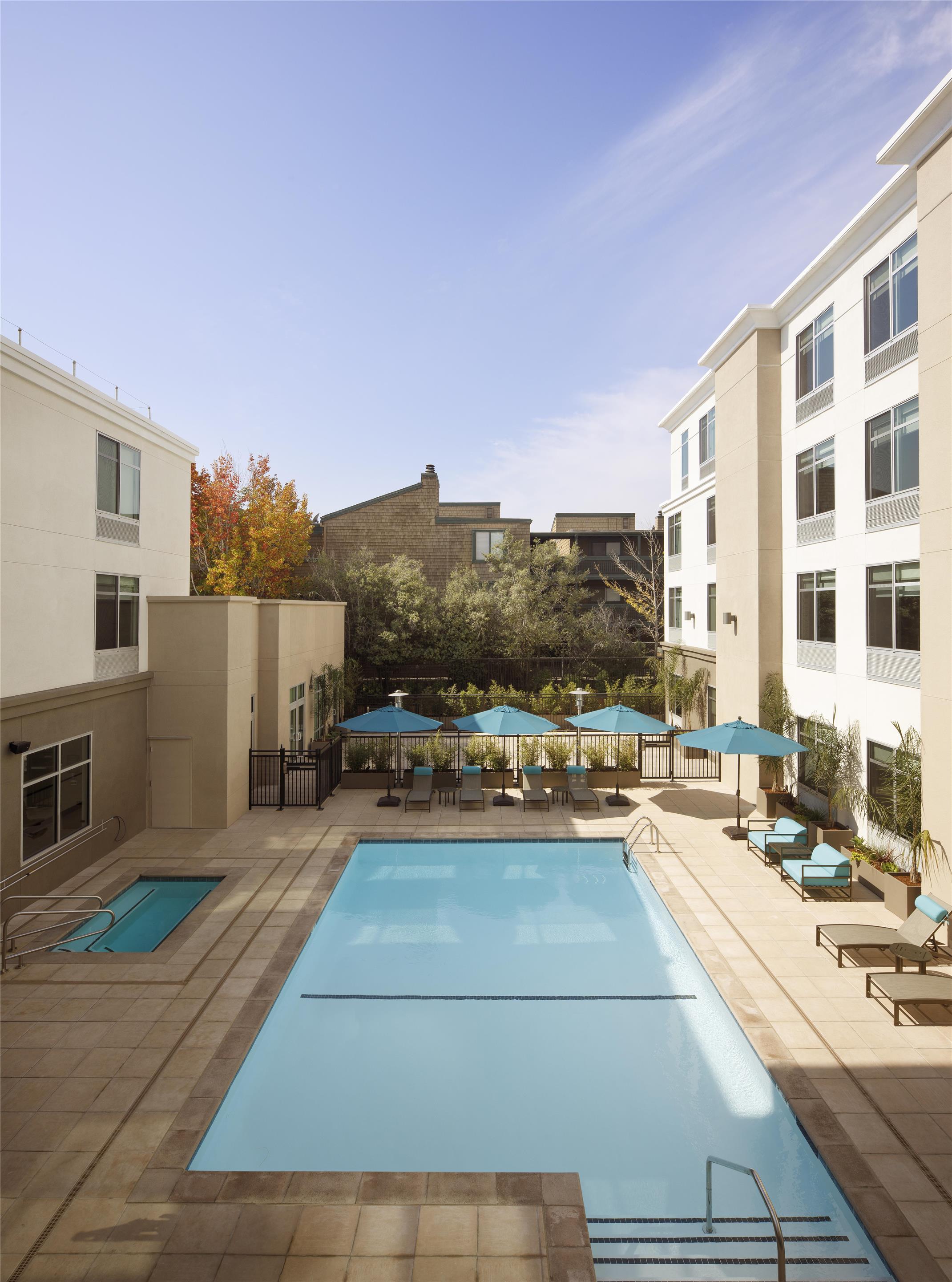 Pool | Hyatt Place Santa Cruz