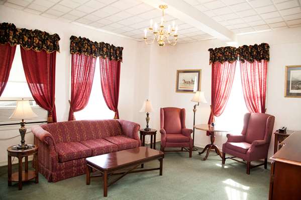 Suite - SureStay Collection by Best Western Genetti Hotel Williamsport
