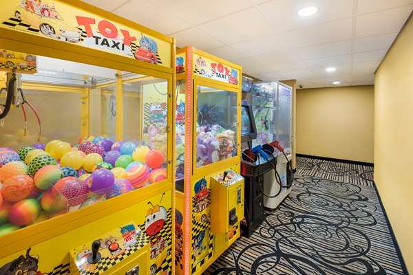 Recreation - SureStay Plus Hotel by Best Western Jasper