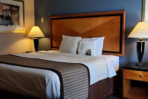  - Baymont Inn & Suites Knoxville - I-75, Exit 110