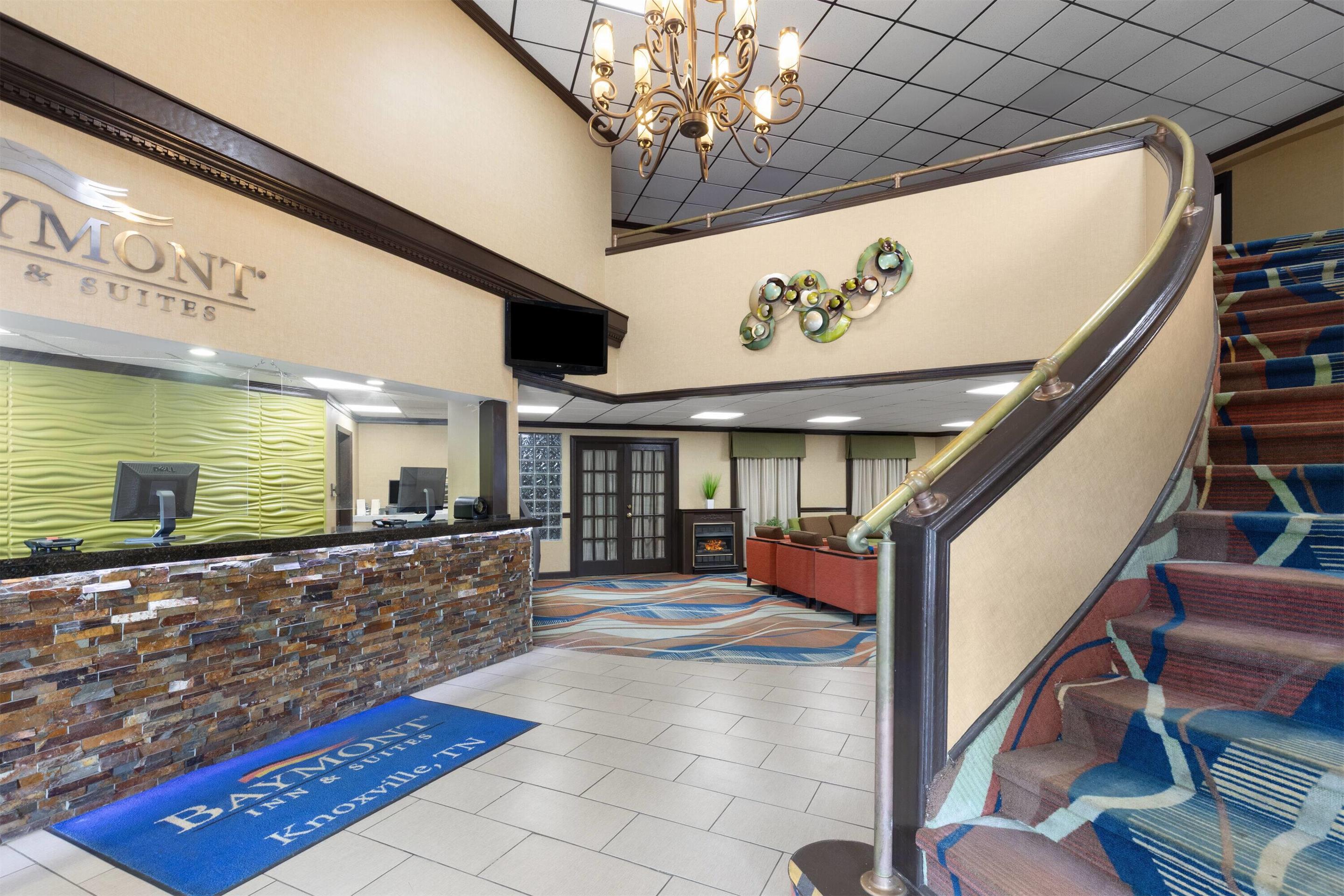 Lobby | Baymont by Wyndham Knoxville I-75