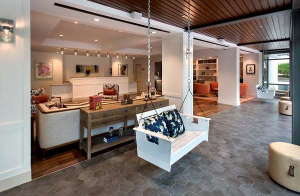  - Hayes Street Hotel West End Nashville - I-40 & I-65, Exit 209