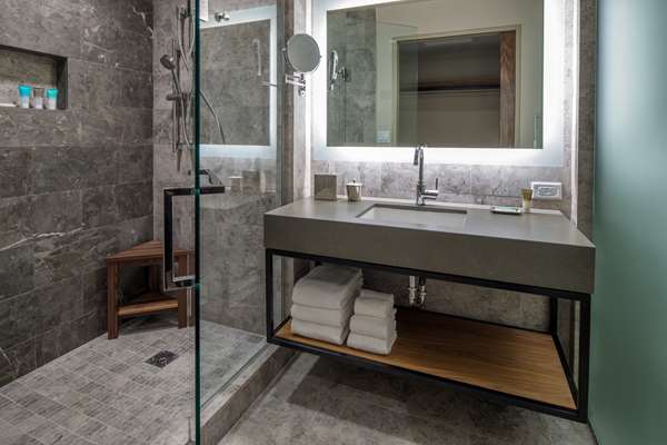  - Hyatt Regency Hotel Lake Washington Renton