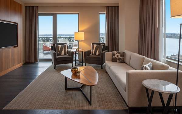 Suite - Hyatt Regency Hotel Lake Washington Renton
