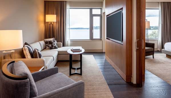 Suite - Hyatt Regency Hotel Lake Washington Renton