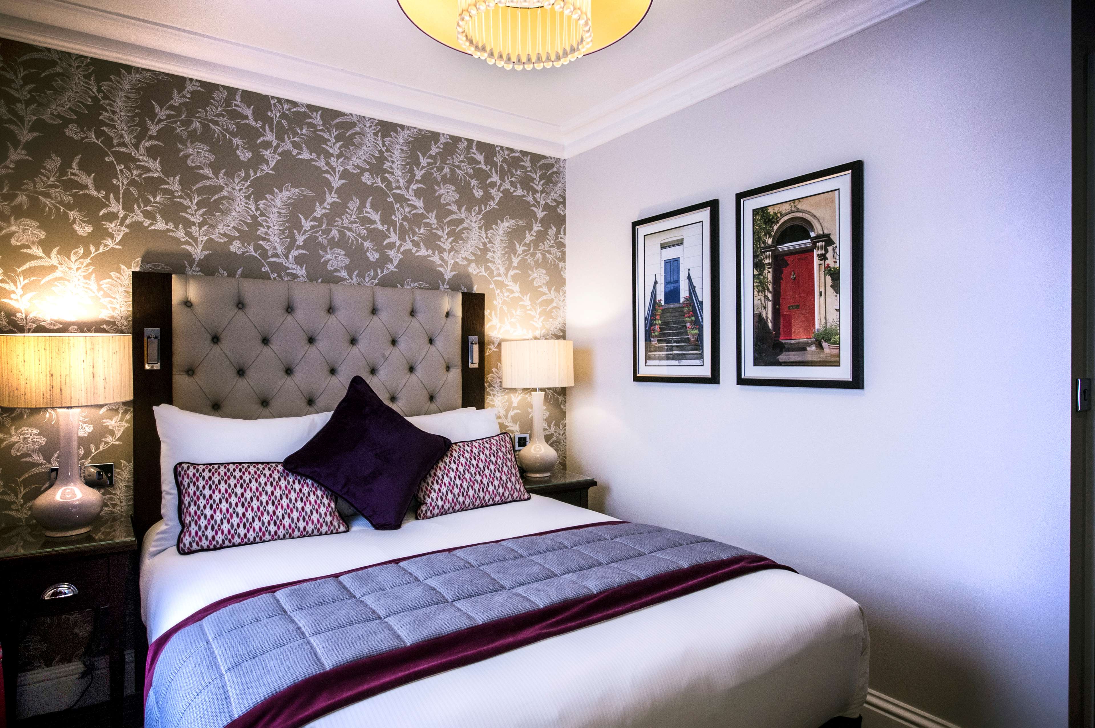 DoubleTree by Hilton Cheltenham Room Type - COSY DOUBLE GUEST ROOM