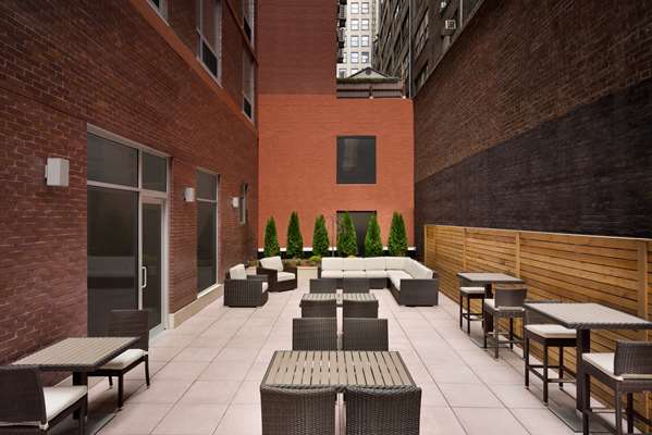 Exterior view - Hilton Garden Inn Times Square South New York