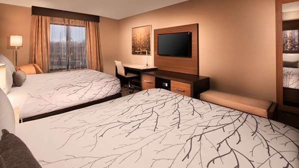 2 Queen Beds, Non-Smoking, Balcony, View, Microwave And Refrigerator