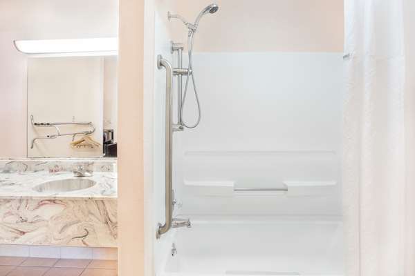  - Americas Best Value Inn Kosciusko