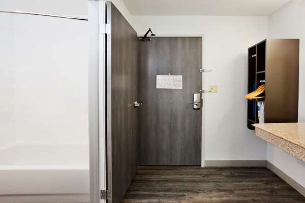  - Best Western Montgomery - I-85, Exit 6