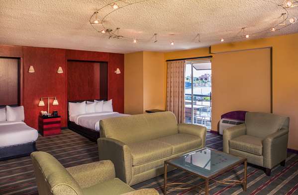  - Pier 5 Hotel Baltimore