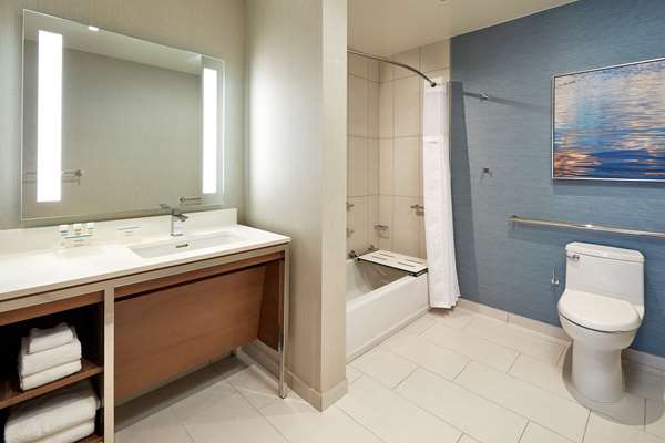  - Homewood Suites by Hilton Hotel Circle San Diego - I-8, Exit 3