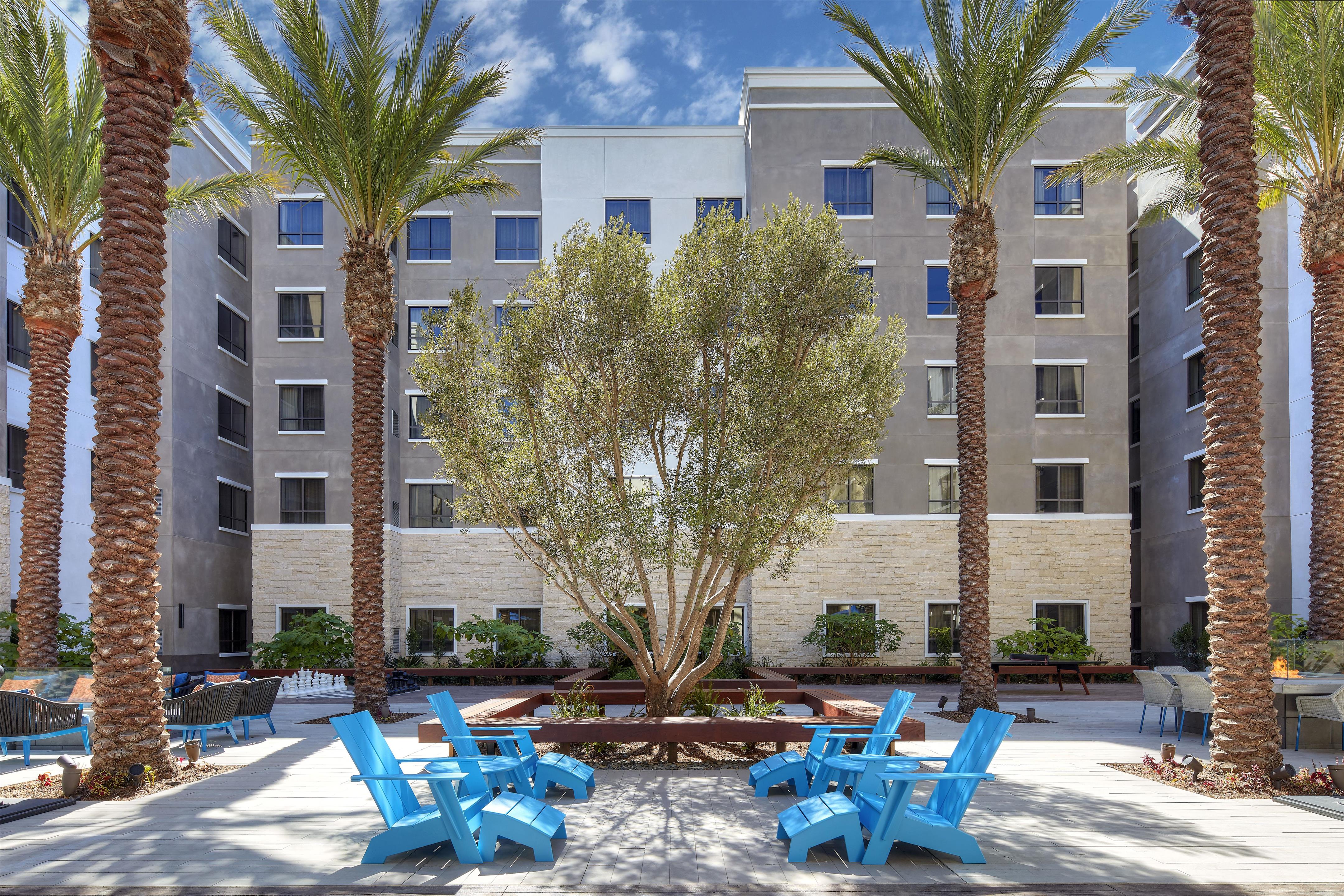 Exterior | Homewood Suites by Hilton San Diego Hotel Circle/SeaWorld Area
