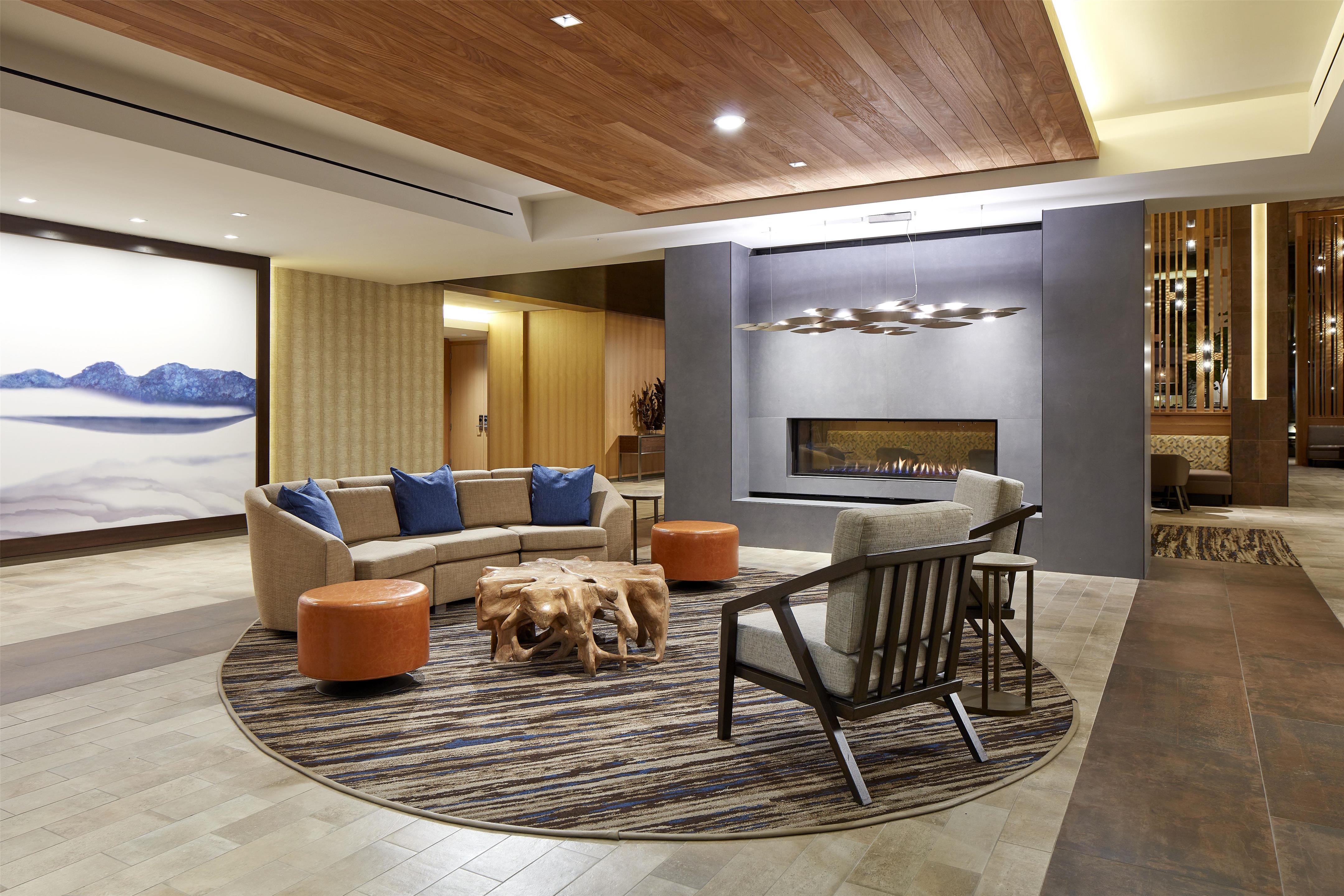 Lobby | Homewood Suites by Hilton San Diego Hotel Circle/SeaWorld Area