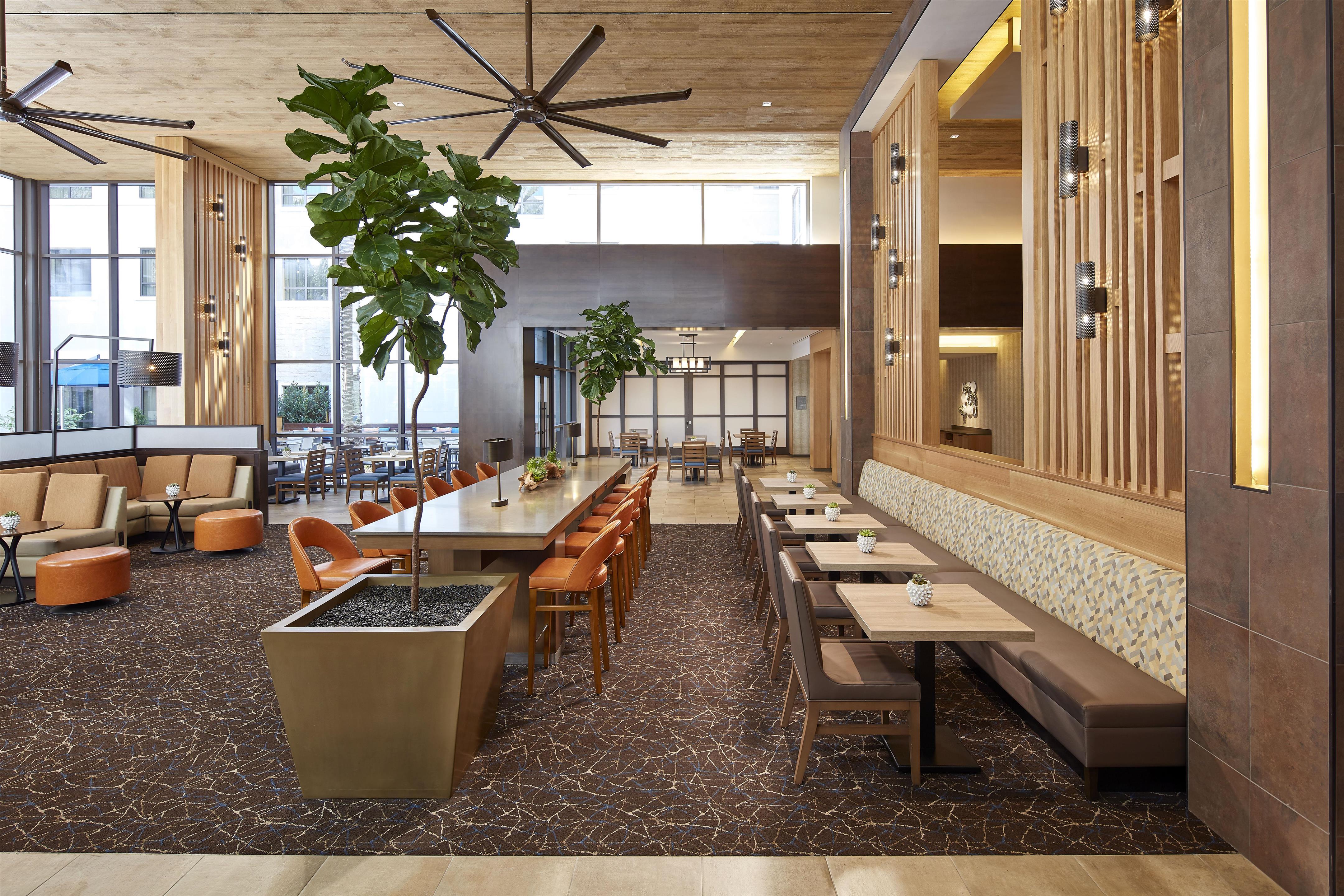 Lobby | Homewood Suites by Hilton San Diego Hotel Circle/SeaWorld Area