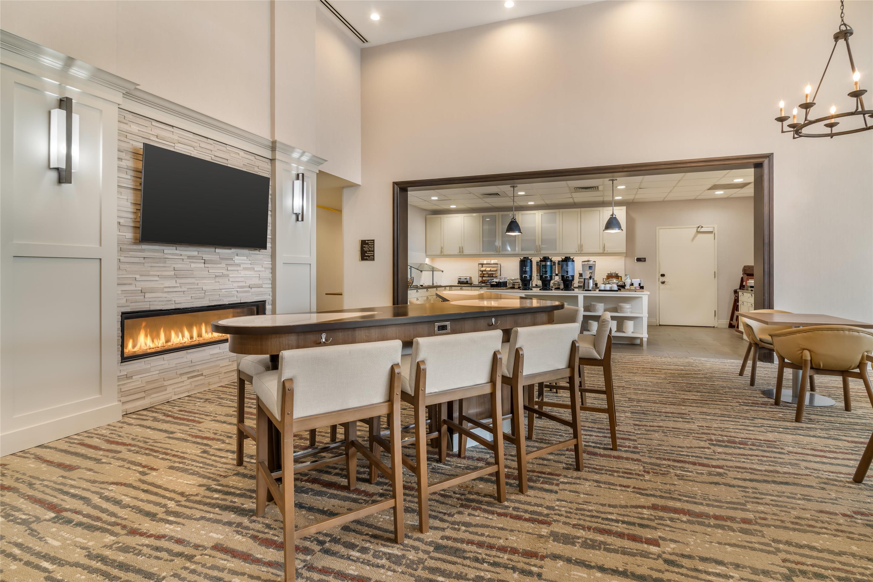 Breakfast Area | Homewood Suites By Hilton Schenectady