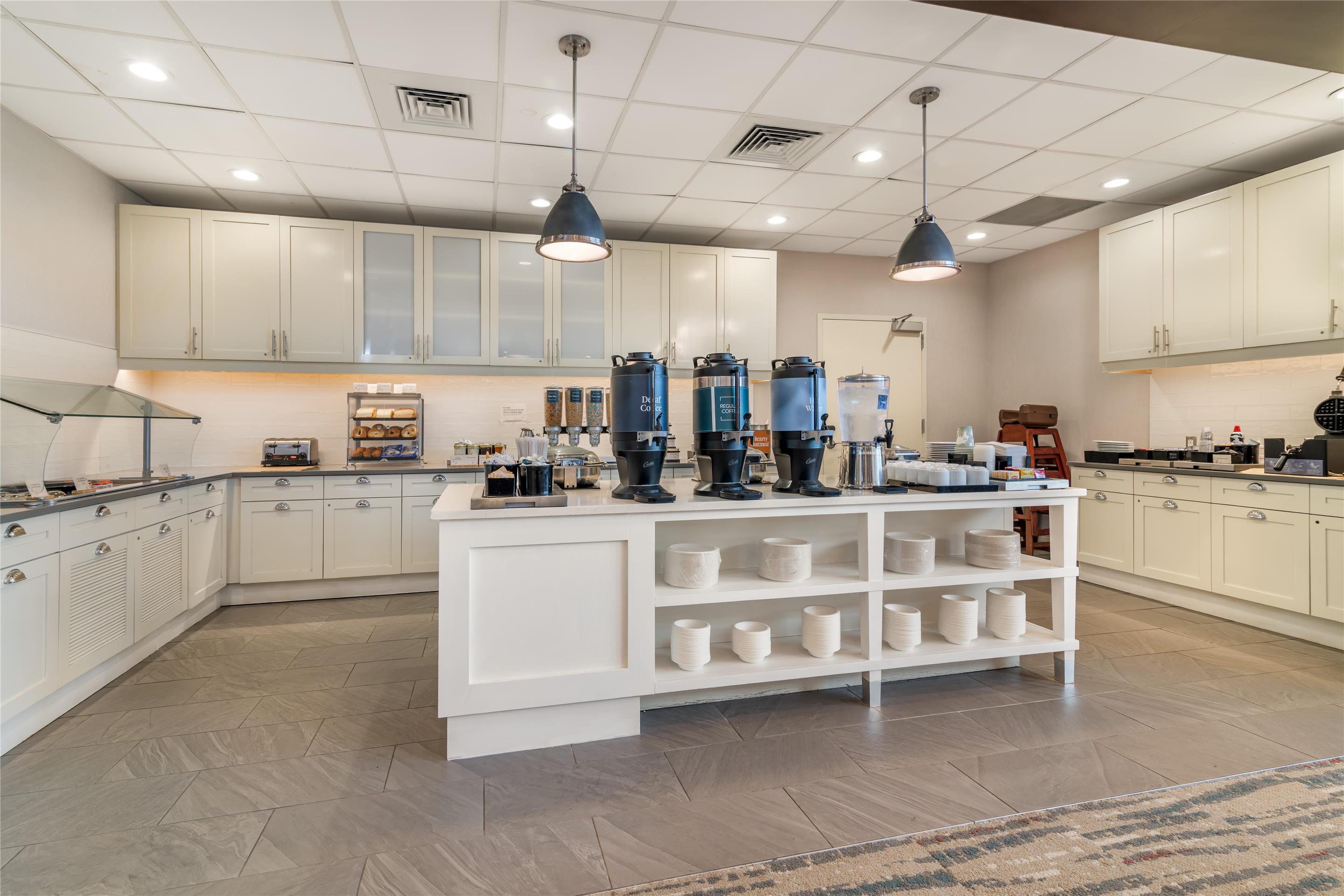 Breakfast Area | Homewood Suites By Hilton Schenectady
