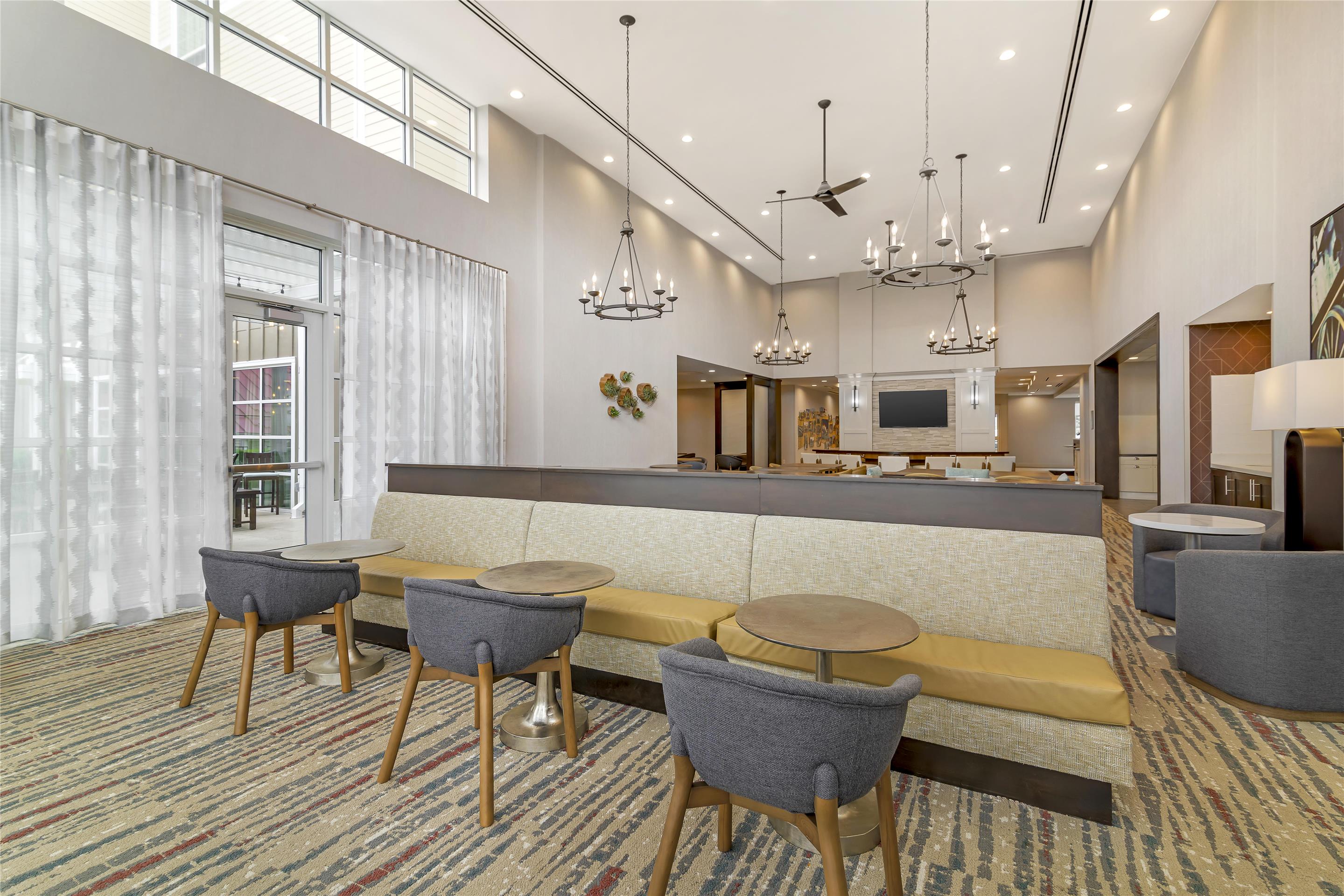 Lobby | Homewood Suites By Hilton Schenectady