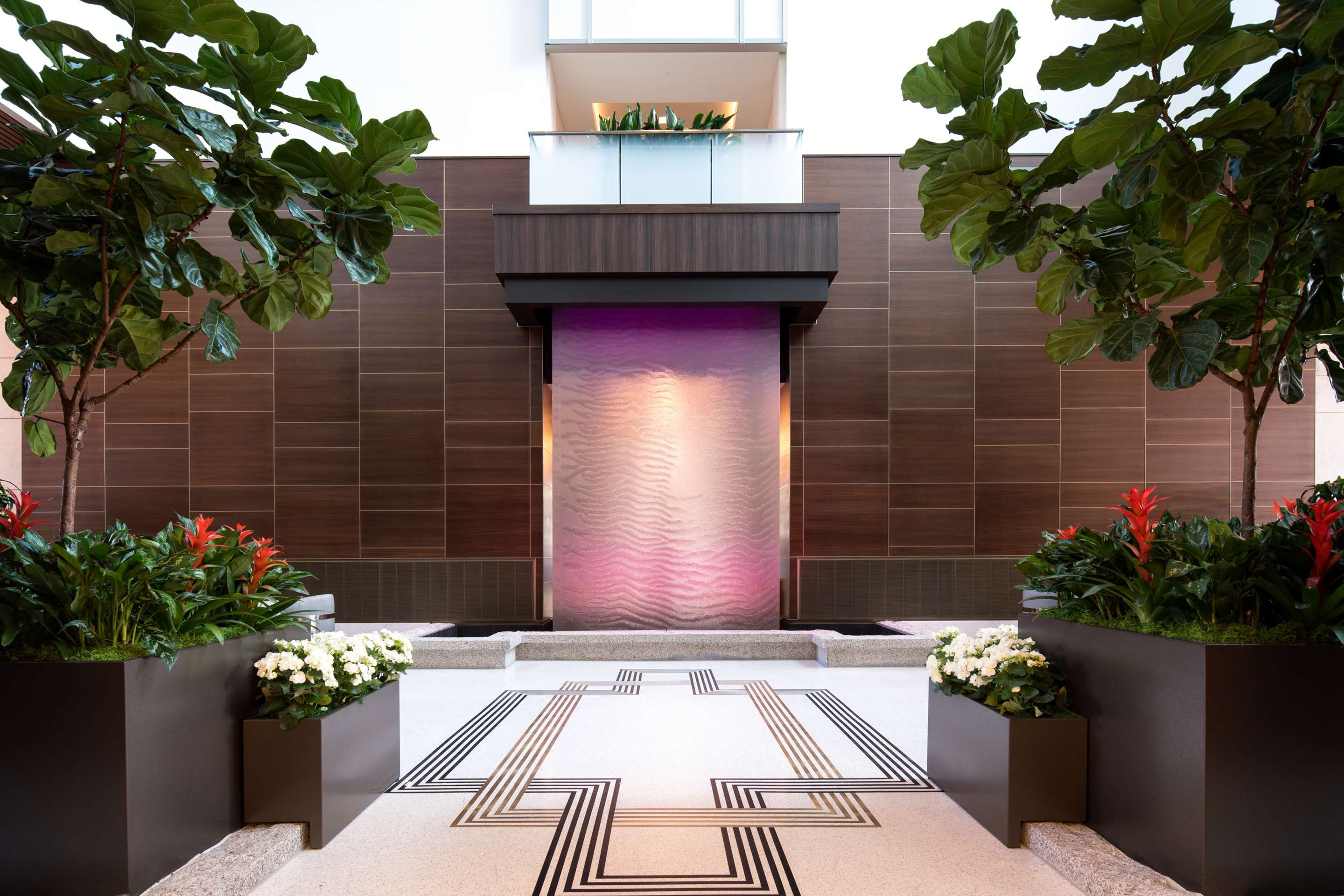 Exterior | Embassy Suites by Hilton Seattle Downtown Pioneer Square