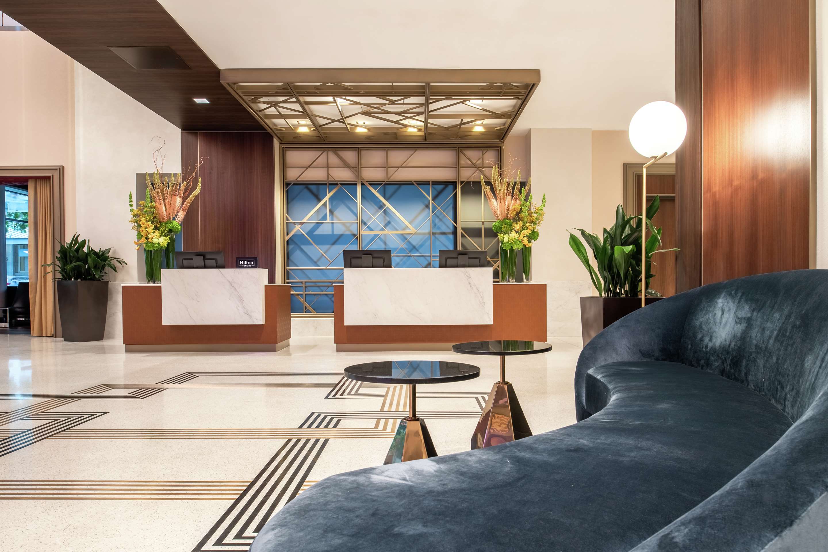 Reception | Embassy Suites by Hilton Seattle Downtown Pioneer Square