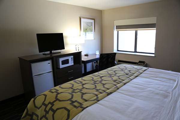  - Baymont Inn & Suites Plano