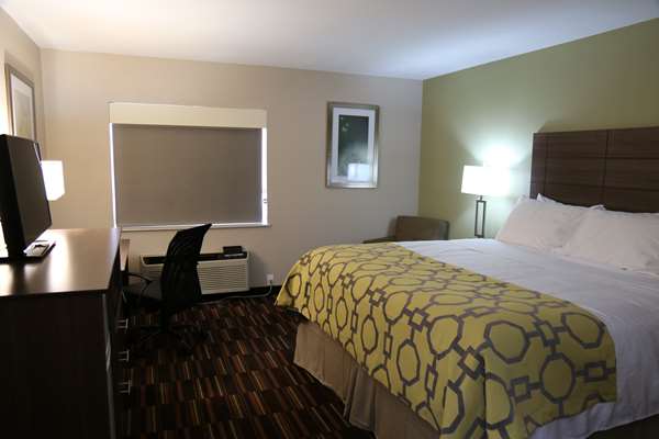  - Baymont Inn & Suites Plano
