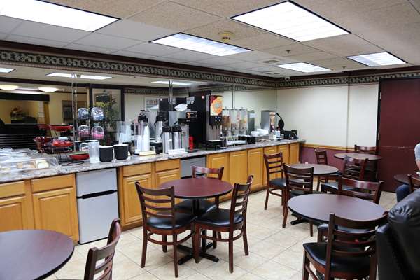  - Baymont Inn & Suites Plano