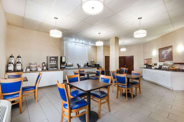  - Baymont Inn & Suites Colorado Springs - I-25, Exit 150