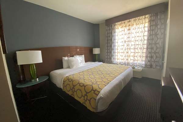  - Baymont Inn & Suites Colorado Springs - I-25, Exit 150