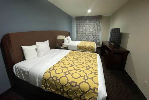  - Baymont Inn & Suites Colorado Springs - I-25, Exit 150