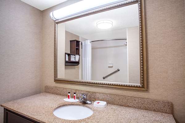  - Baymont Inn & Suites Saraland - I-65, Exit 13