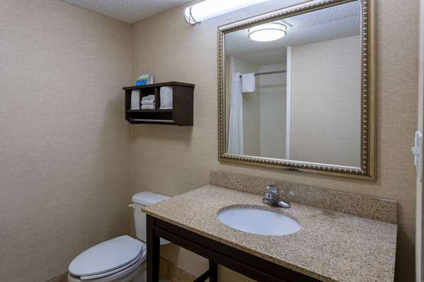  - Baymont Inn & Suites Saraland - I-65, Exit 13