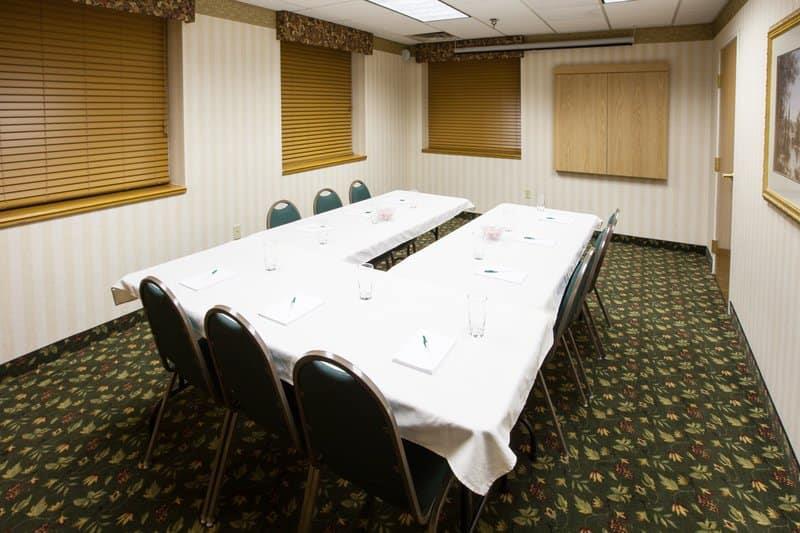 Meeting Room | Baymont by Wyndham Mishawaka South Bend Area
