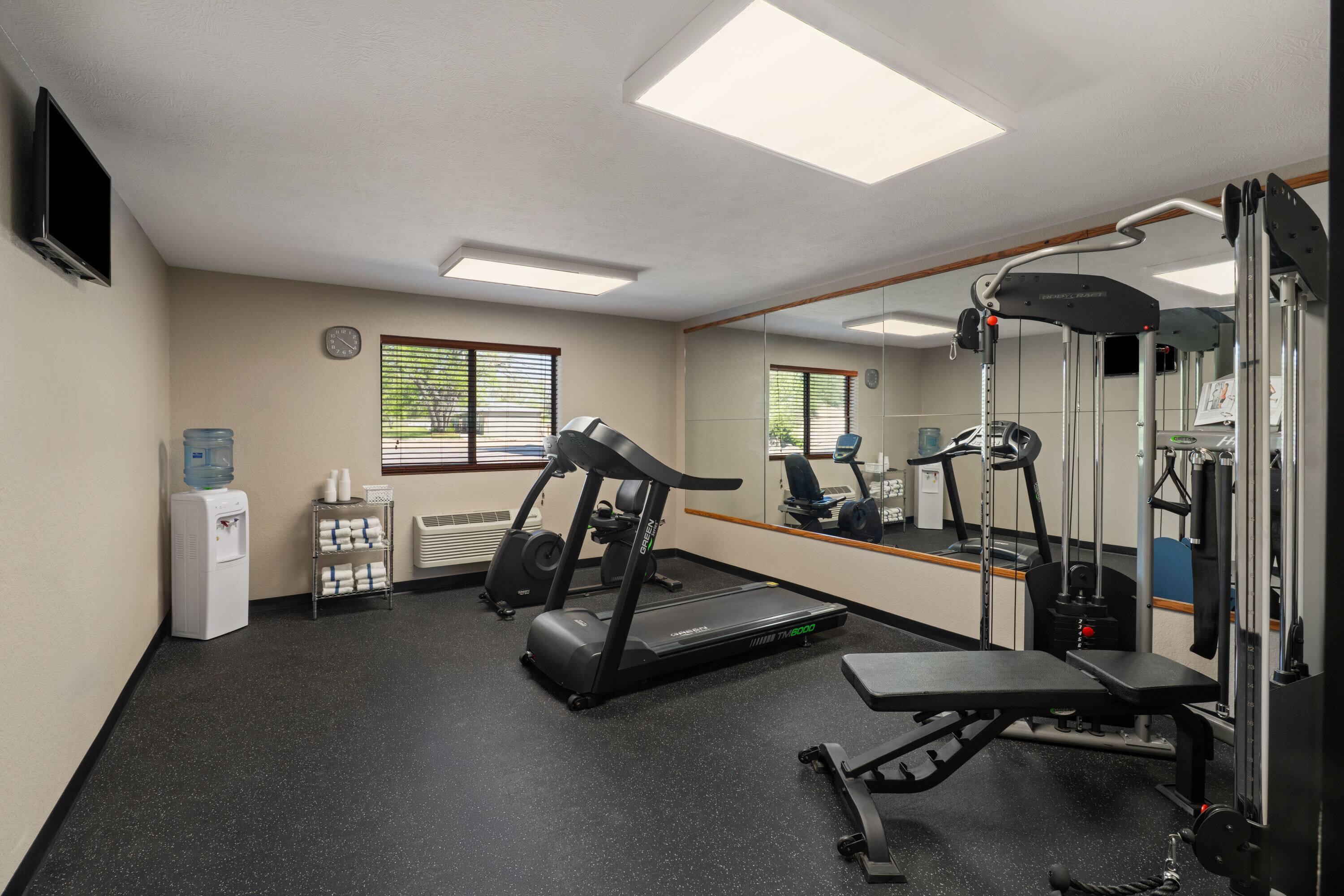 Health club fitness center gym | Baymont by Wyndham Oacoma