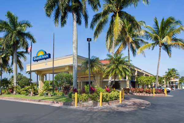 Exterior view - Days Inn Florida City - FL Turnpike, Exit 1