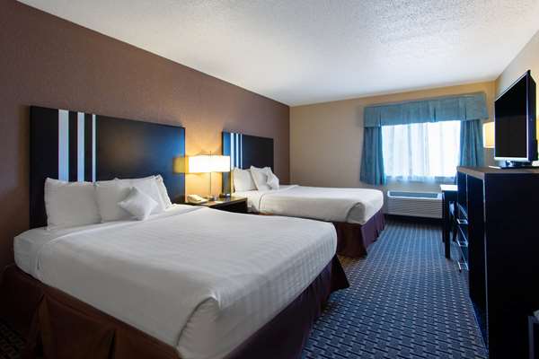  - Ramada Hotel Glendale Heights