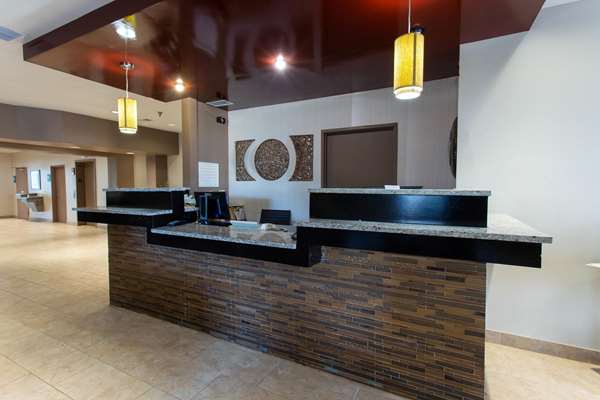  - Ramada Hotel Glendale Heights