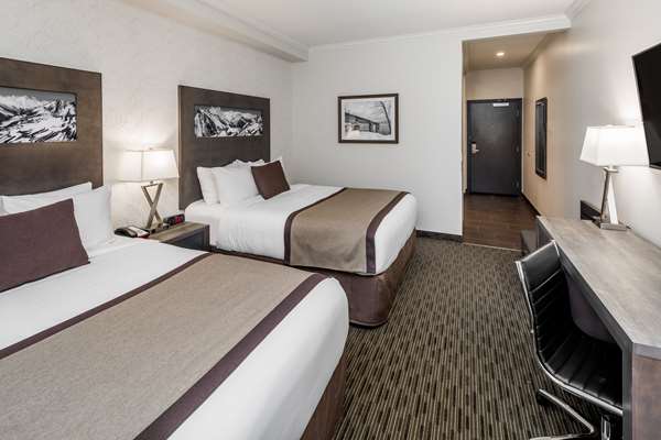  - Ramada Hotel Revelstoke