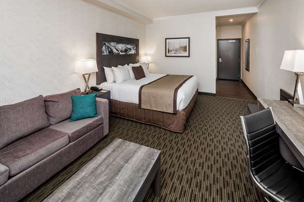  - Ramada Hotel Revelstoke