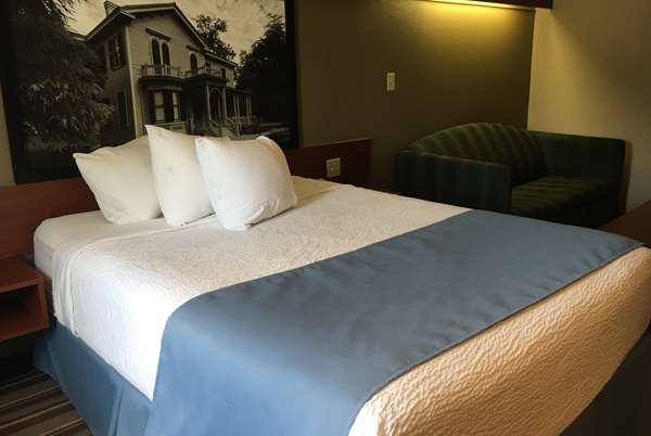  - Super 8 Hotel Harbison Columbia - I-26, Exit 104