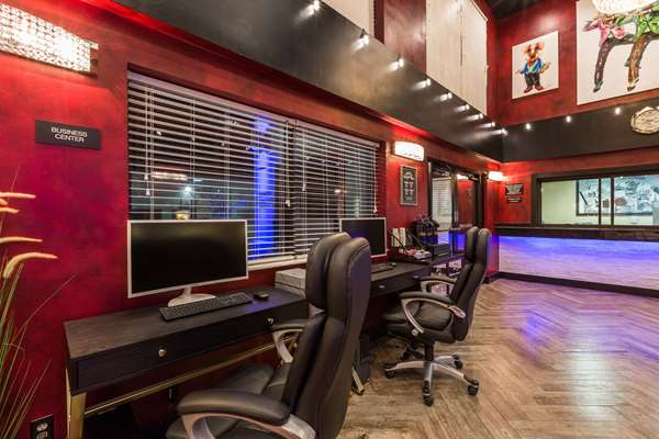 Conference Area - Super 8 Hotel North Wichita