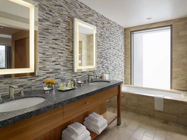  - UCLA Luskin Conference Center Hotel Los Angeles