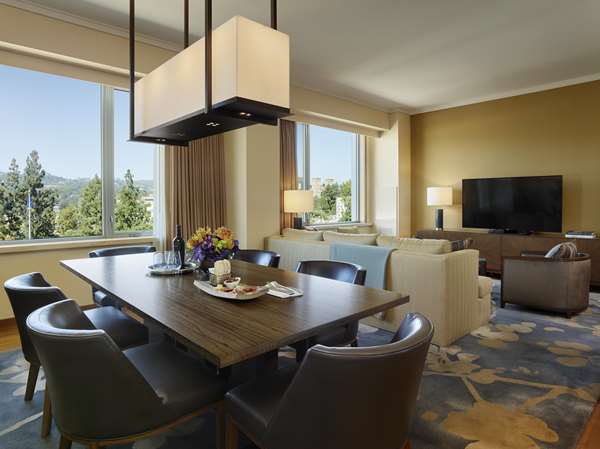 Suite - UCLA Luskin Conference Center Hotel Los Angeles