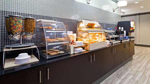 Amenities - Best Western Plus Philadelphia Choctaw Hotel & Suites